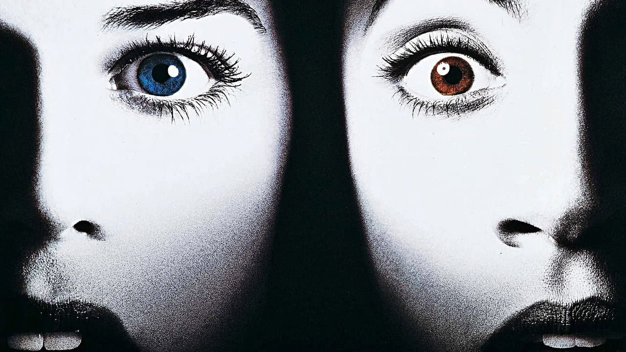 Scream 2 backdrop